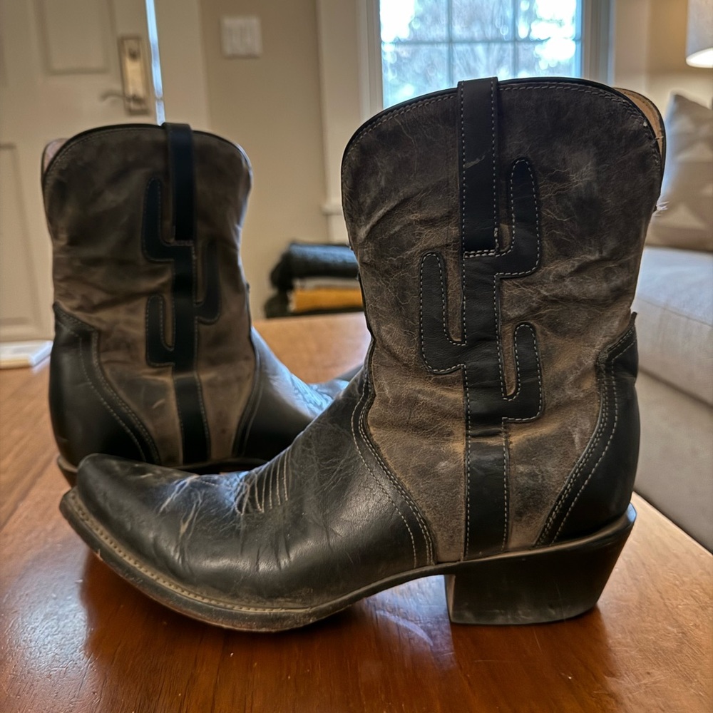 Beautiful Lucchese boots